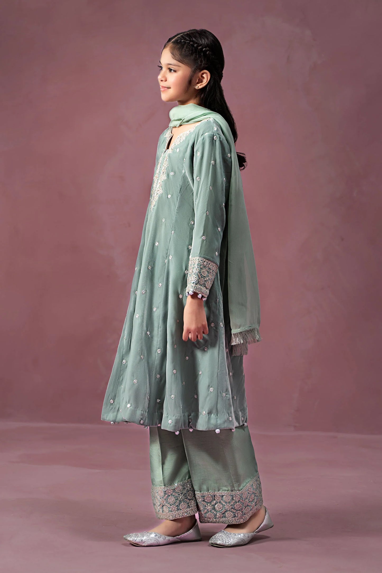 3 Piece Embroidered Velvet Suit : k-012