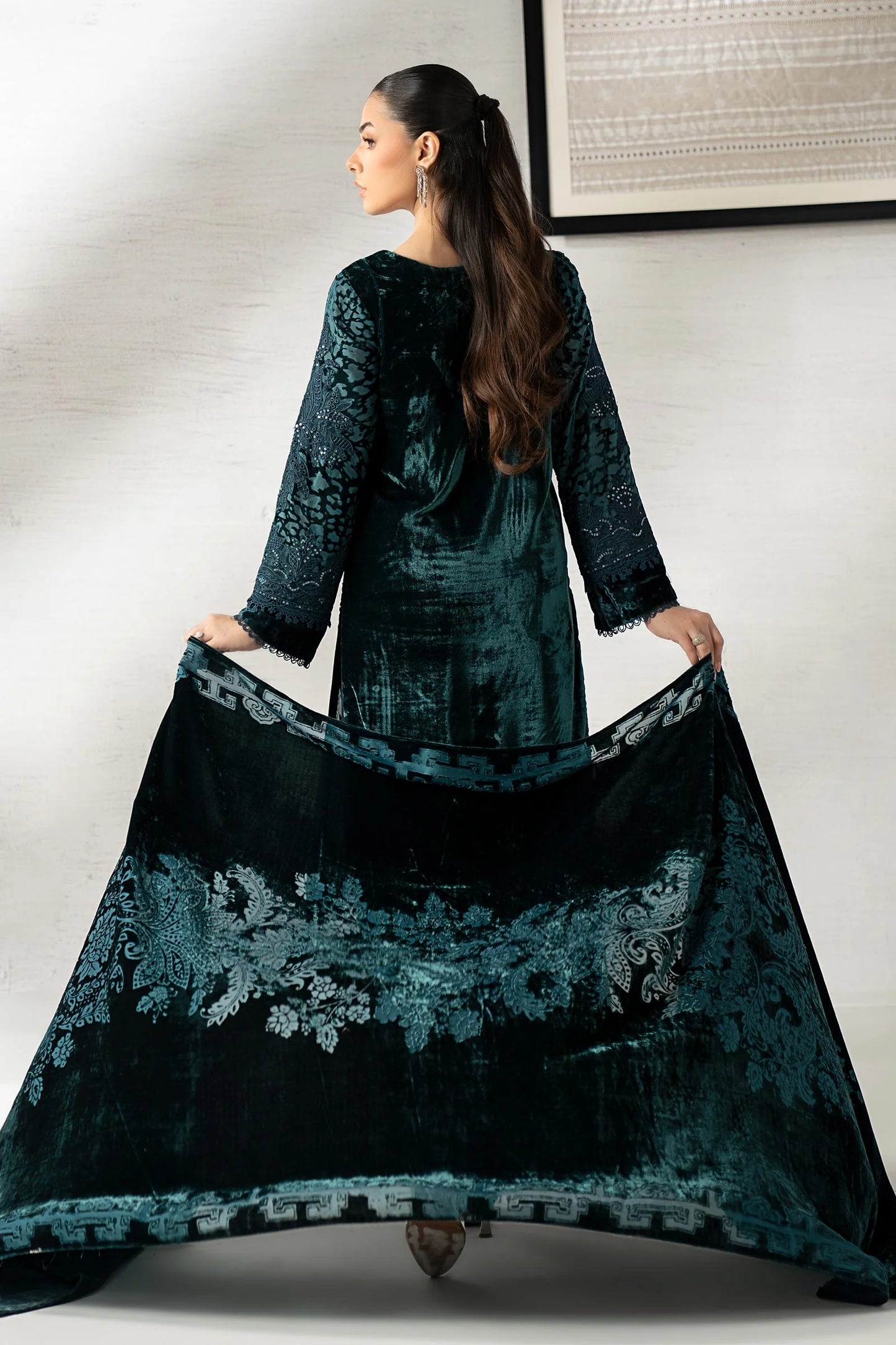 3 Piece Embroidered Palachi Suit : LP-05