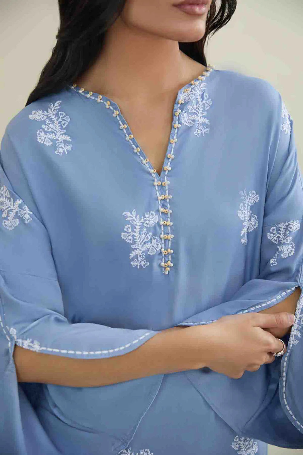LINEN | EMBROIDERED | 2-piece