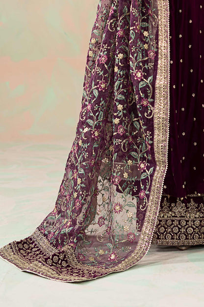3 Piece Embroidered Velvet Suit: LP03